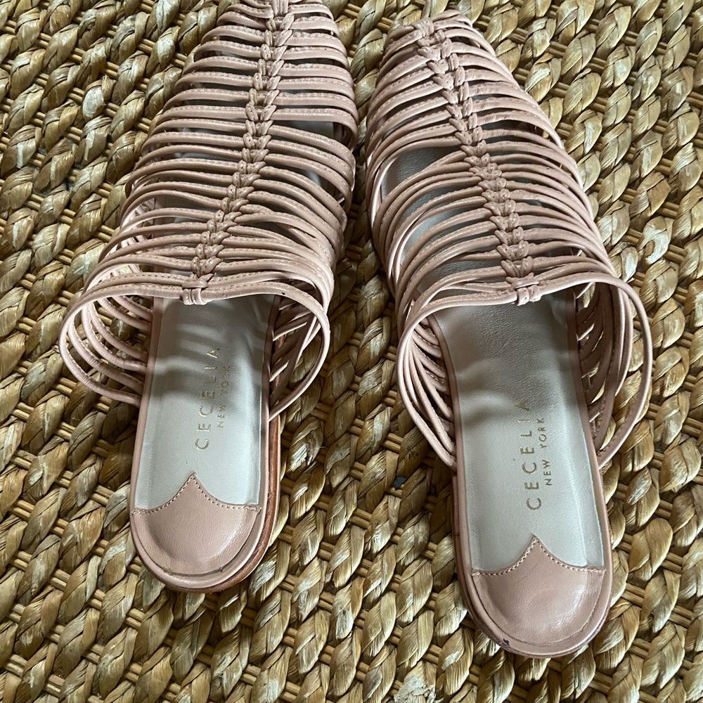 Cecelia New York Women's Pink Woven Mules
